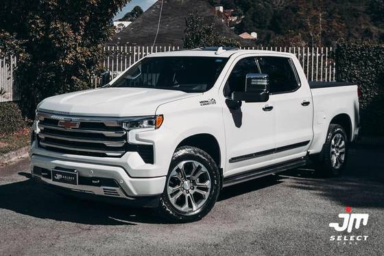 CHEVROLET SILVERADO 5.3 V8 GASOLINA 1500 HIGH COUNTRY 4X4 AUTOMÁTICO